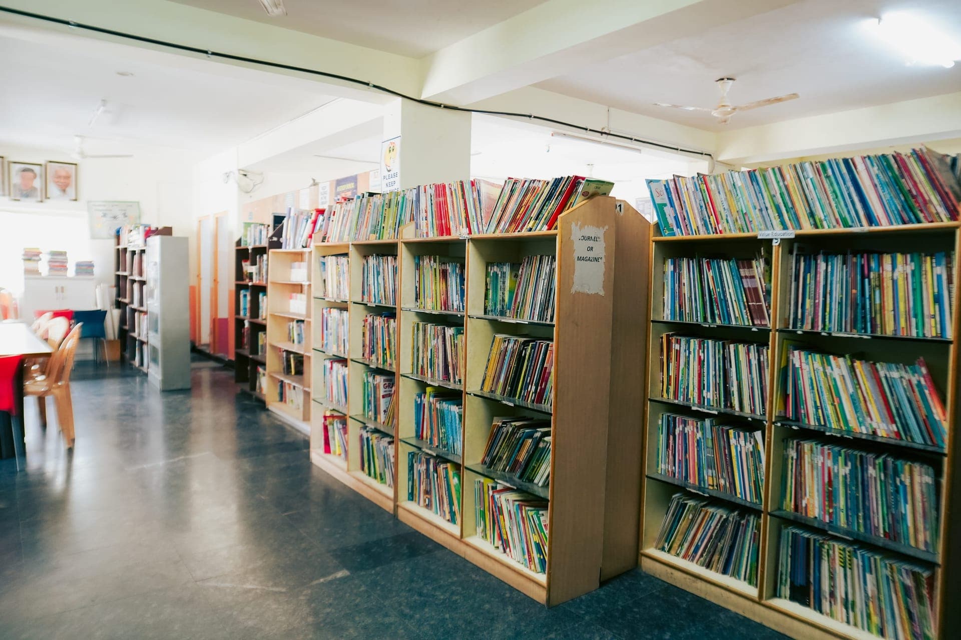 Bookshelves in the Pristine Public School library